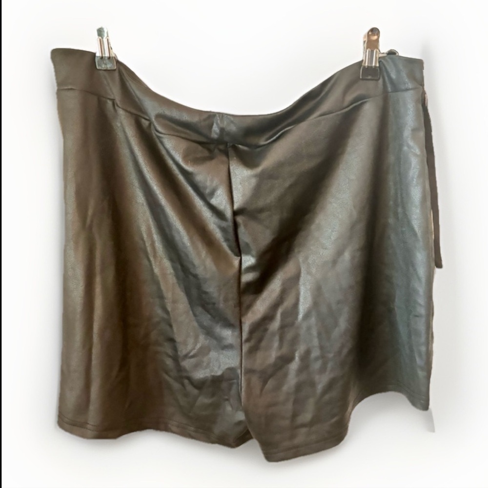 Black Faux Leather Fringe Skort - Picture 5 of 5